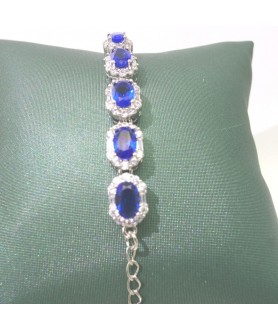 Natural sapphire inlaid bracelet