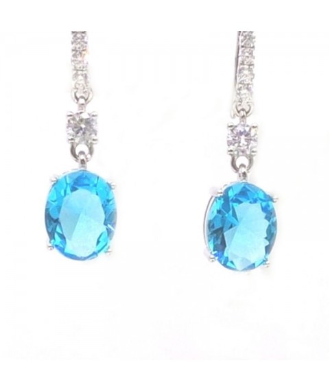 Natural blue topa with round earring