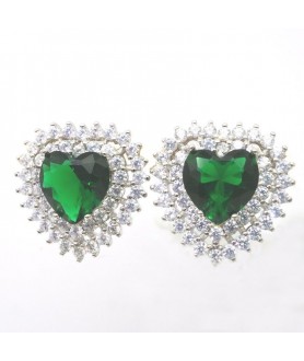 Natural Emeral with heart jewel ear stud