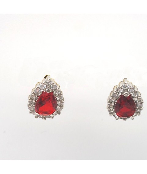 Natural ruby with water drop jewel ear stud