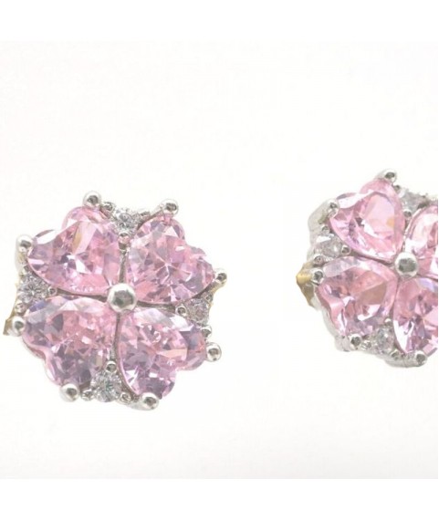 Natural pink jewel with clover jewel ear stud