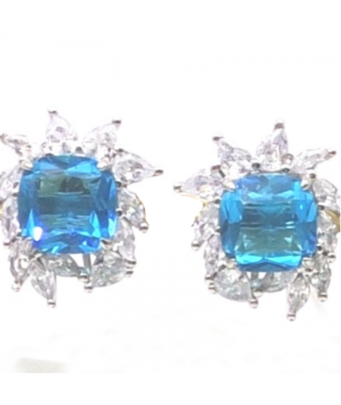 Natural blue topaz with sunflower jewel ear stud