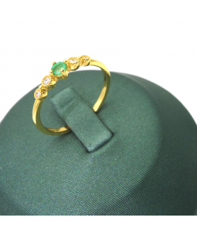 Natural emeral inlaid simple gem ring