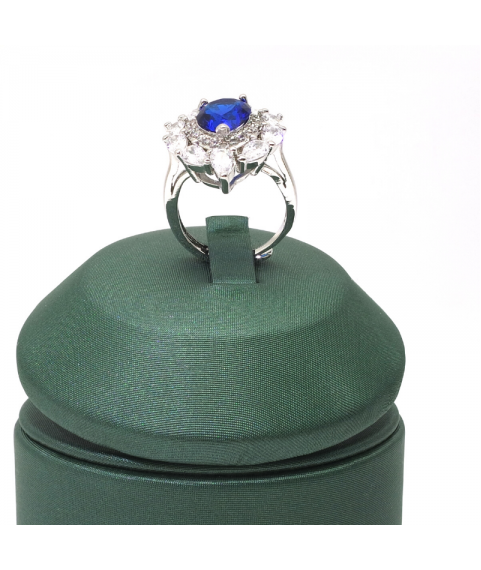 Natural sapphire inlaid heart-shaped gem ring