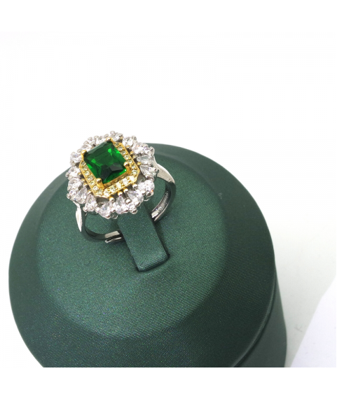 Natural emerald inlaid two-color square gem ring