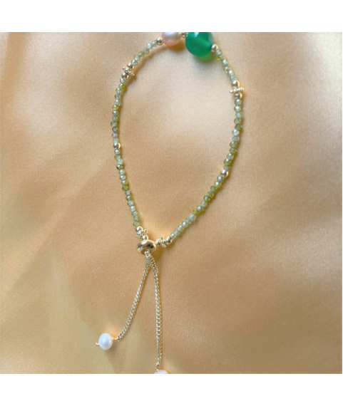 Green faceted crystal pearl bracelet